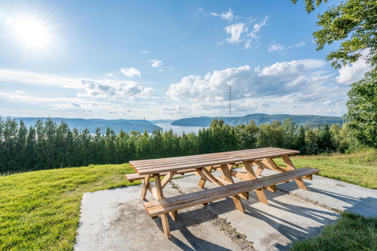 Montfjord - Chalets, Vue Spectaculaire Et Spa. Chantafjord #4 Sacre-Coeur エクステリア 写真