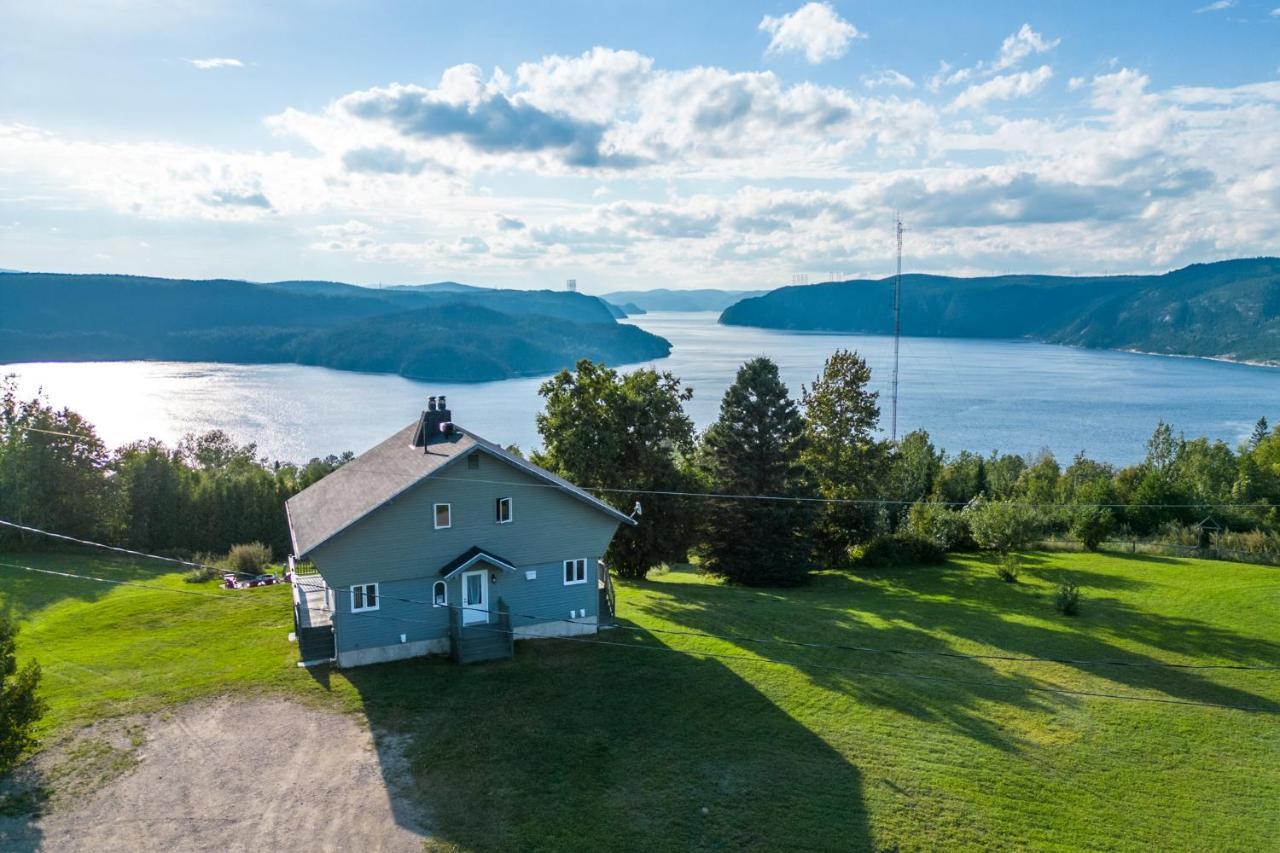 Montfjord - Chalets, Vue Spectaculaire Et Spa. Chantafjord #4 Sacre-Coeur エクステリア 写真