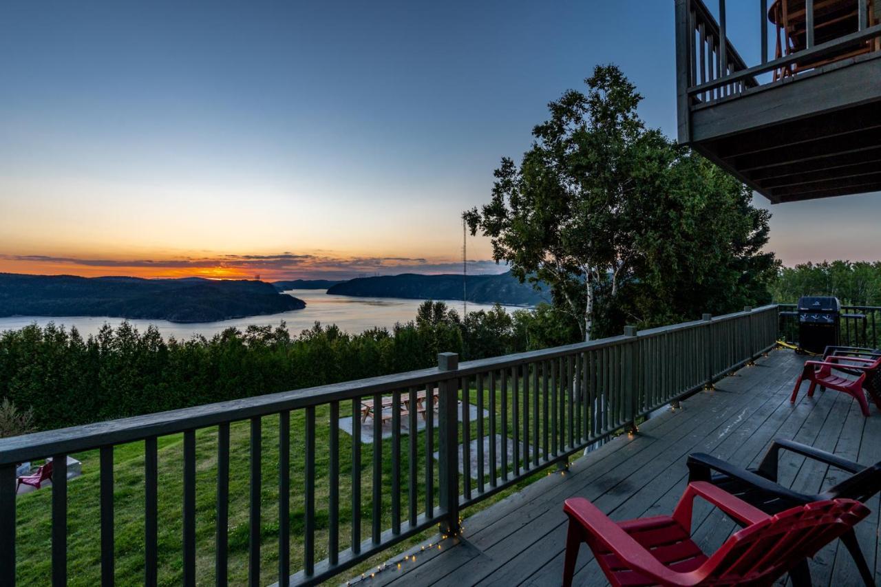 Montfjord - Chalets, Vue Spectaculaire Et Spa. Chantafjord #4 Sacre-Coeur エクステリア 写真