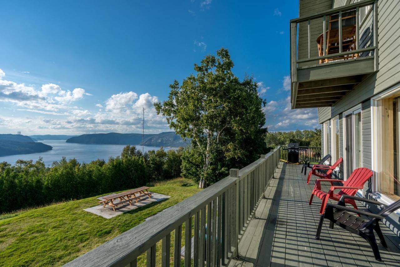 Montfjord - Chalets, Vue Spectaculaire Et Spa. Chantafjord #4 Sacre-Coeur エクステリア 写真
